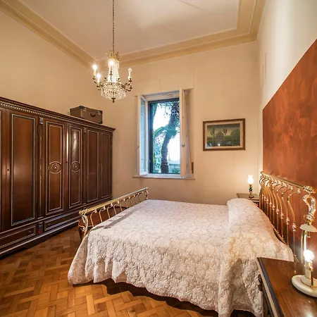 Elvira 1931 Apartment *