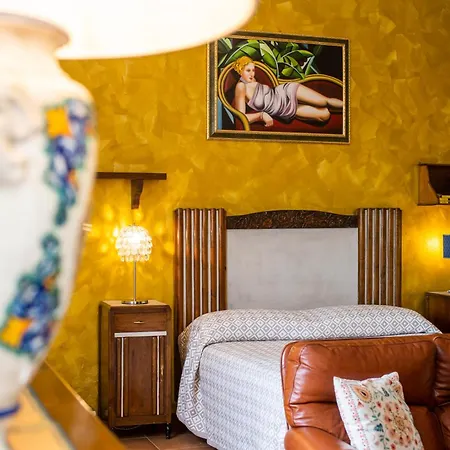 Apartment Elvira 1931