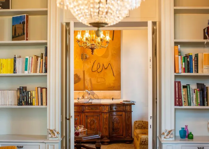 Elvira 1931 Apartment Siena