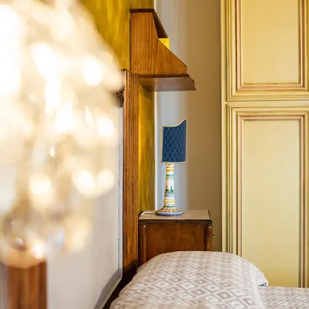 Elvira 1931 Lejlighed